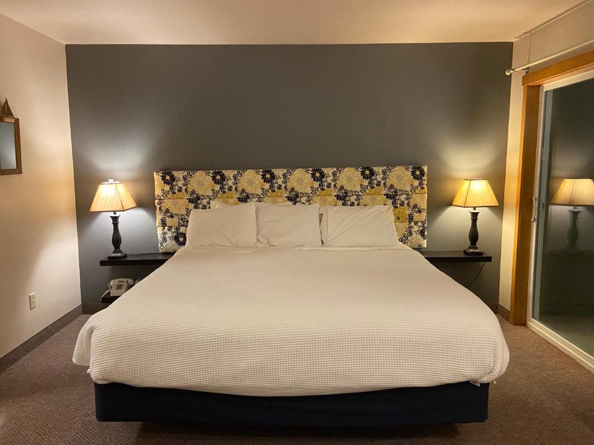 Sea Breeze Court Hotell Cannon Beach Exteriör bild